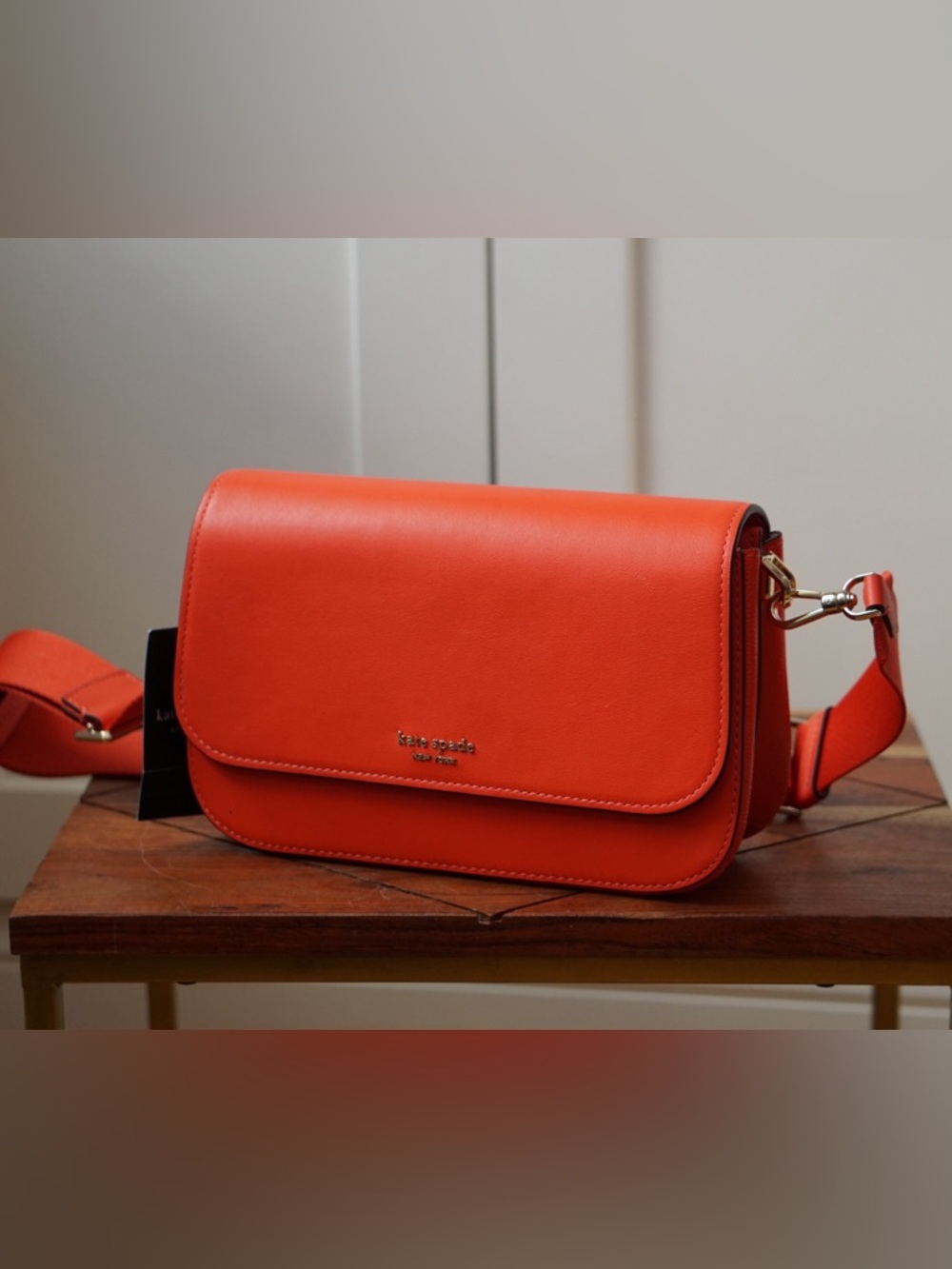 kate spade Buddie Smooth Leather Medium Satchel Magma Orange NWT - Picture 16 of 16